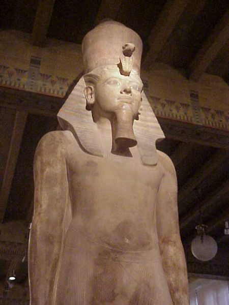 File:Tutankhamun oriental institute Chicago.jpg