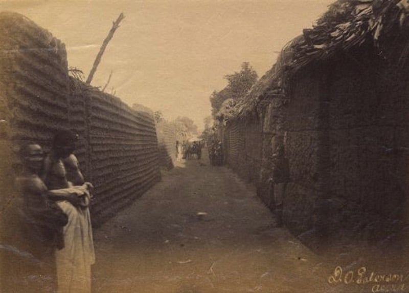 File:Benin wallsss.jpg