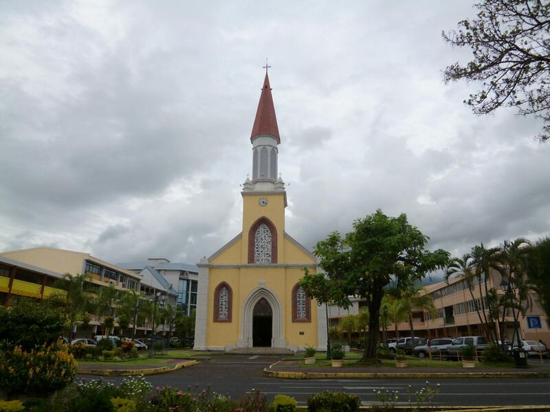 File:Cathedrale Notre-Dame de Papeete - panoramio.jpg