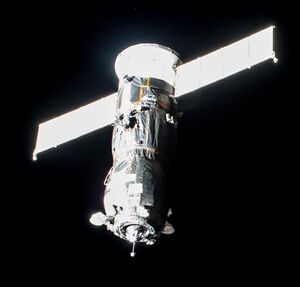 Progress MS-17 approaches the ISS (1) (cropped).jpg