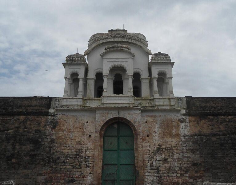 File:West Entrance of the Vizianagaram fort in Andhra Pradesh.jpg