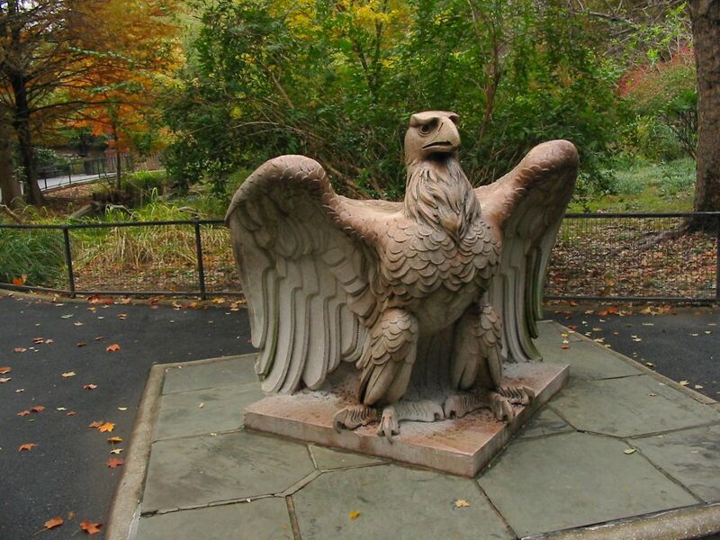File:Eagle Statue - National Zoo - Washington, DC.jpg
