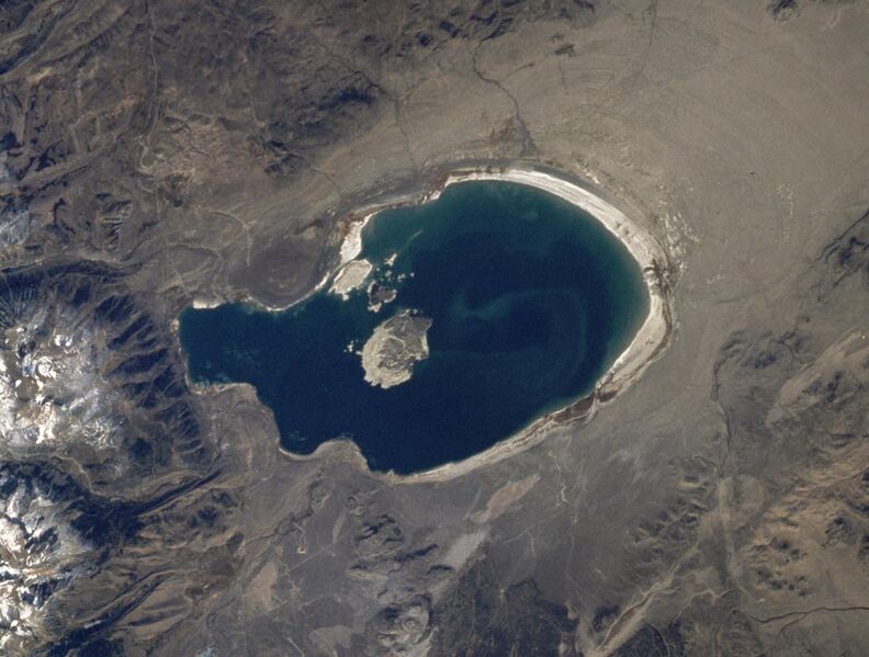 File:Mono Lake sat zoomed.jpg