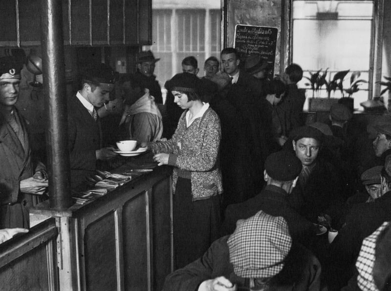 File:Agence Mondial 1932 - Soupe populaire offerte aux chômeurs en 1932 2.jpg