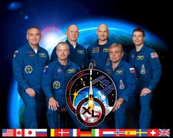 Expedition 40 crew portrait.jpg