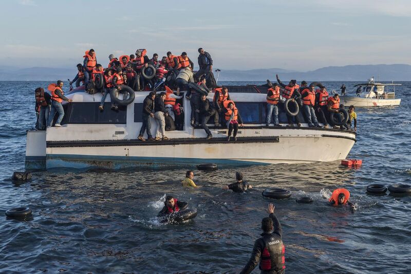 File:20151030 Syrians and Iraq refugees arrive at Skala Sykamias Lesvos Greece 2.jpg