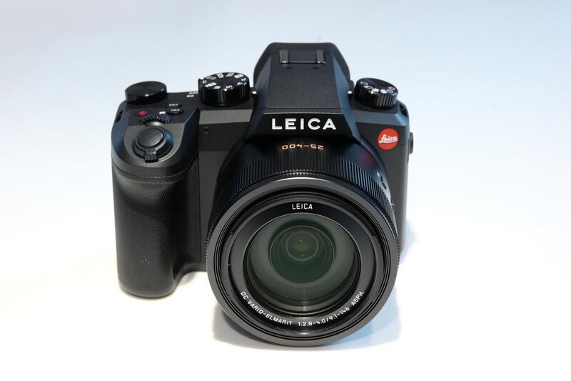 File:Leica V-Lux 5.jpg