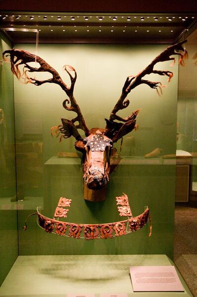 File:Ancient Siberian horse mask, Hermitage Museum, St. Petersburg.jpg
