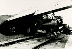 Ongeval met de Fokker F.IX PH-AFK op 4 augustus 1931 op Waalhaven (2161 026708).jpg