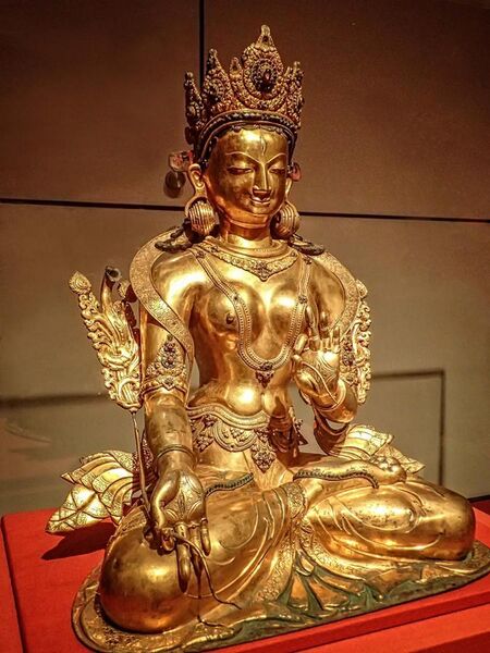 File:The Buddhist deity White Tara Nepal Gilded copper repousse 1400-1500 CE (37330005032).jpg