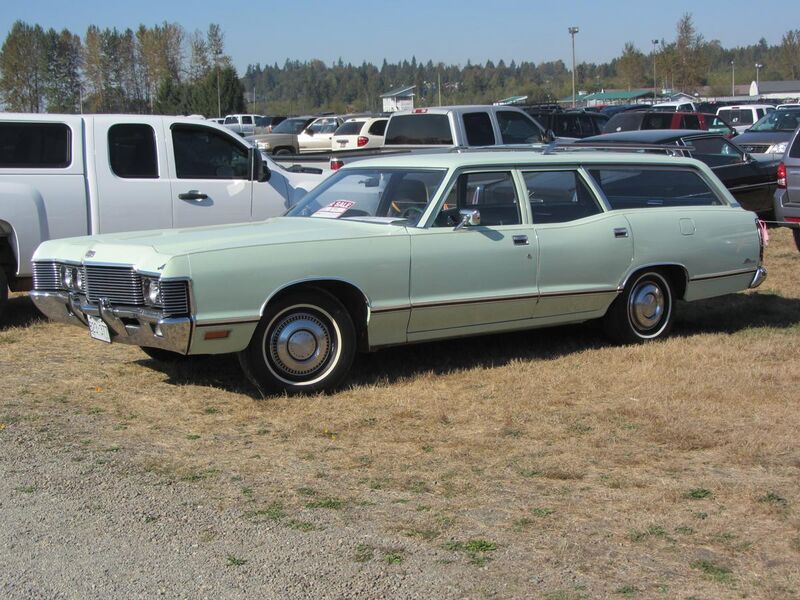 File:1971 Meteor Rideau 500 Station Wagon - only 1225 made (8072493617).jpg