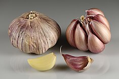Garlic bulbs and cloves.jpg