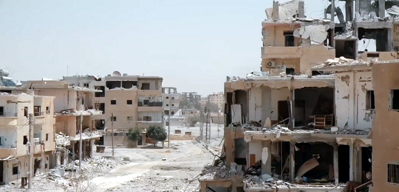 File:Destroyed neighborhood in Raqqa.png