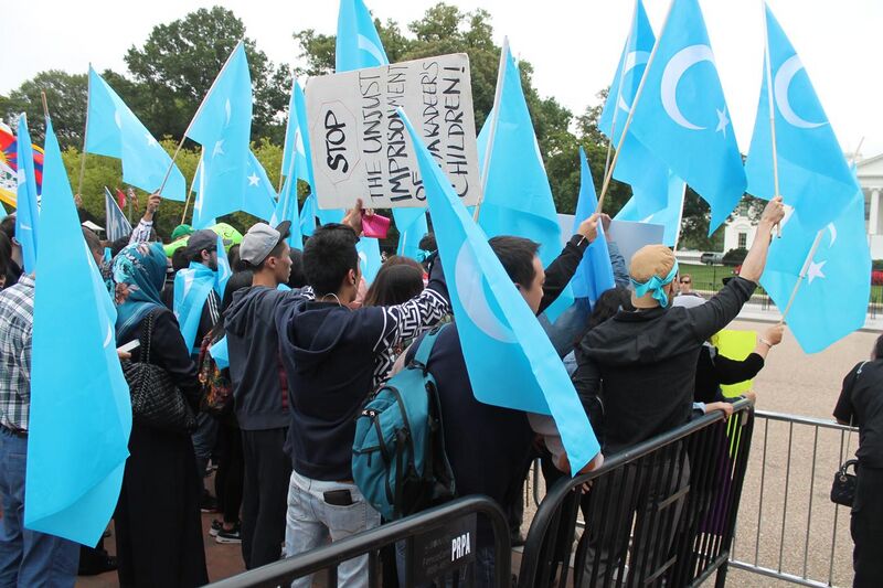 File:01.UyghurRights.XiJinping.WhiteHouse.WDC.25September2015.jpg