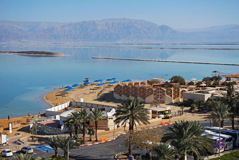File:Ein Bokek - Dead Sea2.jpg